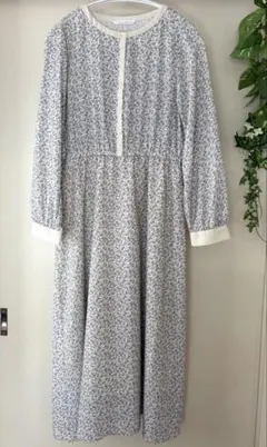 Te chichi TERRASSE 花柄 長袖マキシワンピースのサムネイル
