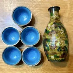 骨董　七宝焼　徳利と青い杯4個　酒器セット