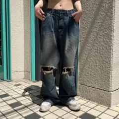 9090 Studs Damage Buggy Denim