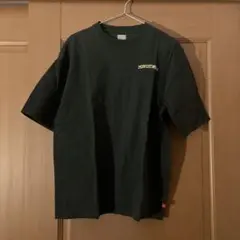 ダークグリーン 半袖 Tシャツ ロゴ付き