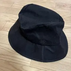 ロイヤルパーティー　バケハ　エンブレム刺繍