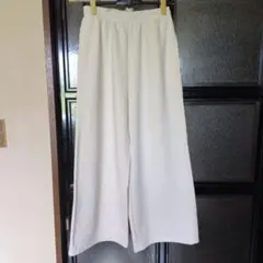 UNIQLO ホワイト スウェットワイドパンツ S