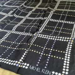 MICHEL KLEIN ドット柄ハンカチ