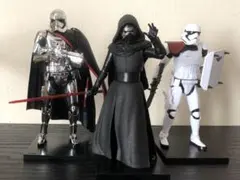 【まとめ売り】1/12 スターウォーズ BANDAIプラモデル　完成品のサムネイル