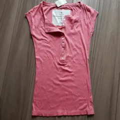 【新品】アバクロ Tシャツ ピンク Mのサムネイル
