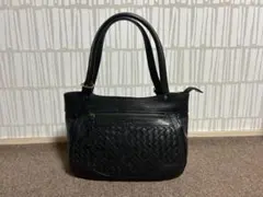 Dakota 黒 レザー 編み込みハンドバッグ