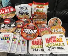 餃子400個、ハンバーグ 5個、チャーハン 3袋、天津飯の具の詰め合わせ