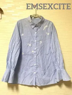 EMSEXCITE【大人気完売商品】刺繍ストライプシャツ