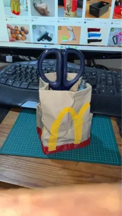 新品　破れ紙袋ペン立て