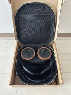 OLLO Audio X1 モニターヘッドホンのサムネイル