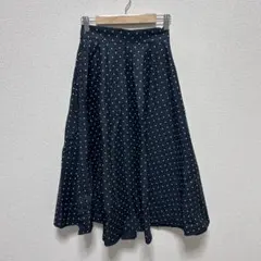 【ユニクロ】黒 フレアスカート 美品