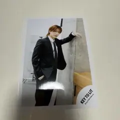 KEY TO LIT 中村嶺亜　オフショ　公式写真