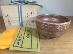 Item thumbnail for item 8931433c-065a-412b-8ef1-6463c6ddb84f