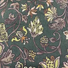 花柄プリントの綿生地・約110×290