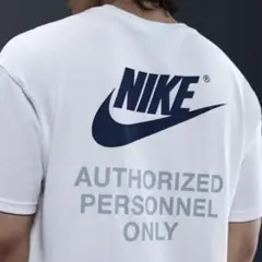 新品！NIKE Sportswear Tee Back Print White