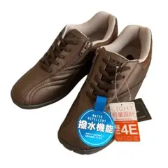 4e スニーカー