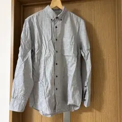 ユニクロMライトグレー ボタンダウン 長袖シャツ