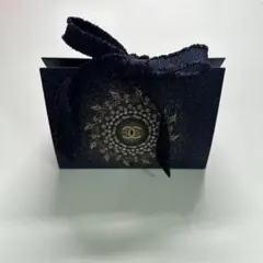 CHANEL 2025 クリスマスコフレ ギフトボックス