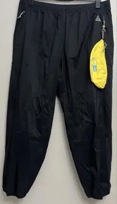 希少廃盤入手困難ACG NIKE stormナイロンパンツ　日本未発売のサムネイル