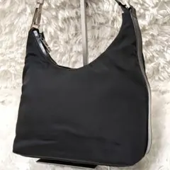 グッチ アクセサリーポーチ 肩掛け 2Way ナイロン レザー ブラック