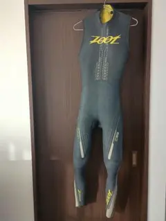 ウェットスーツ