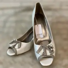 ❤️未使用❤️tehen PARIS ビジュ付きオープントゥパンプス　パール