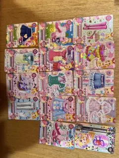 アイカツ カード まとめ売り 100枚超 カード ホルダー（雑誌付録）入り
