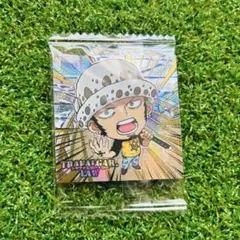 ワンピースウエハース　トラファルガー・ロー ステッカー
