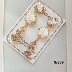 ♡ハンドメイド♡ビジューピアスorイヤリング№809