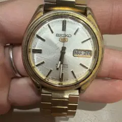 SEIKO 5 セイコー 自動巻き 腕時計 ゴールド