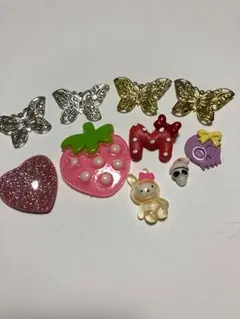 ②詰め合わせプラパーツ