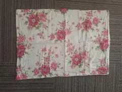 LAURA ASHLEY ミルナー 枕カバー　ピロケース