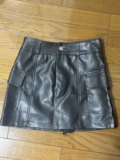 フェイクレザー スカート ブラック Mサイズ