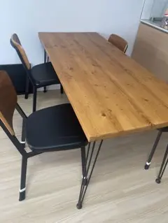 SK DC XS8　4人掛け用ダイニングセット　チェア4脚＋テーブル140cm SK DC XS8 4人掛け用ダイニングセット チェア4脚＋テーブル140cm 2025