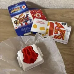 ハッピーセット　へんしん！マクドナルドロボ　ナゲットロボ