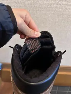 Nike スニーカー ホワイト/ブラウン/ブラック