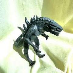 NECA パシフィック・リム KAIJU MUTAVORE ムタヴォア - メルカリ