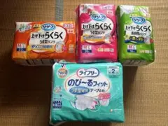 ① 大人用おむつ・介護用吸水シートまとめ売り - メルカリ