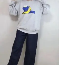 UNIQLO ユニクロ KAWS×WARHOL UT スウェット　トレーナーのサムネイル