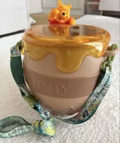 【希少】ディズニー プーさん ポップコーンバケツ (ストラップ付) プーさんのハニーポット型ポップコーンバケット TDR (Disney