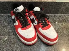 【毎日値下中】ナイキバイユー　エアフォース1 af1 黒　ピンク　mid NIKE ナイキ エアフォース 1 VF GS AIR FORCE (GS) black/pink
