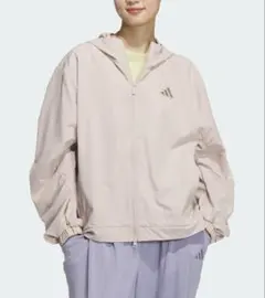 adidas フード付きウィンドブレーカー