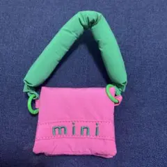 SHEINミニショルダーバッグ ピンクとグリーン AirPodsケース新品