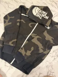 THE NORTH FACEパーカー