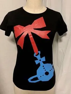 ★値下げ★ Vivienne Westwood Tシャツのサムネイル