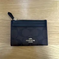COACHカードケース