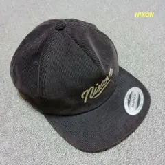 Nixon コーデュロイ スナップバックキャップ