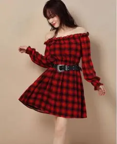 GUESS バージニア オフショルダードレス 説明必読