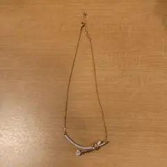 スワロフスキーネックレス