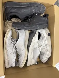 adidas 等々のスニーカー